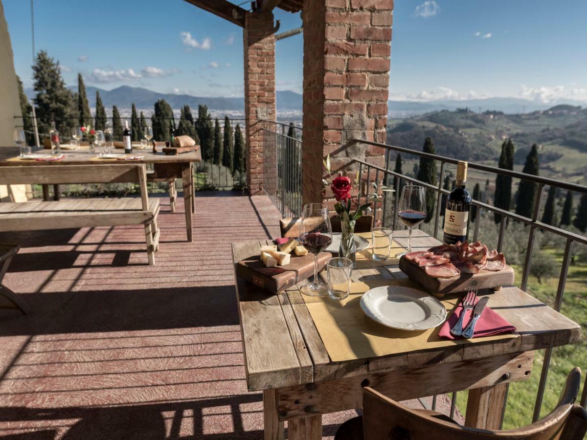 Tenuta Di Capezzana Acomodação com café da manhã Seano Exterior foto