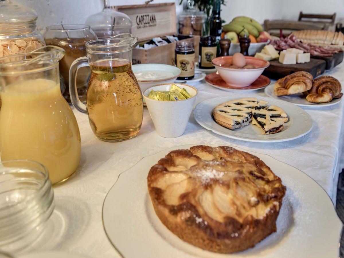 Tenuta Di Capezzana Acomodação com café da manhã Seano Exterior foto