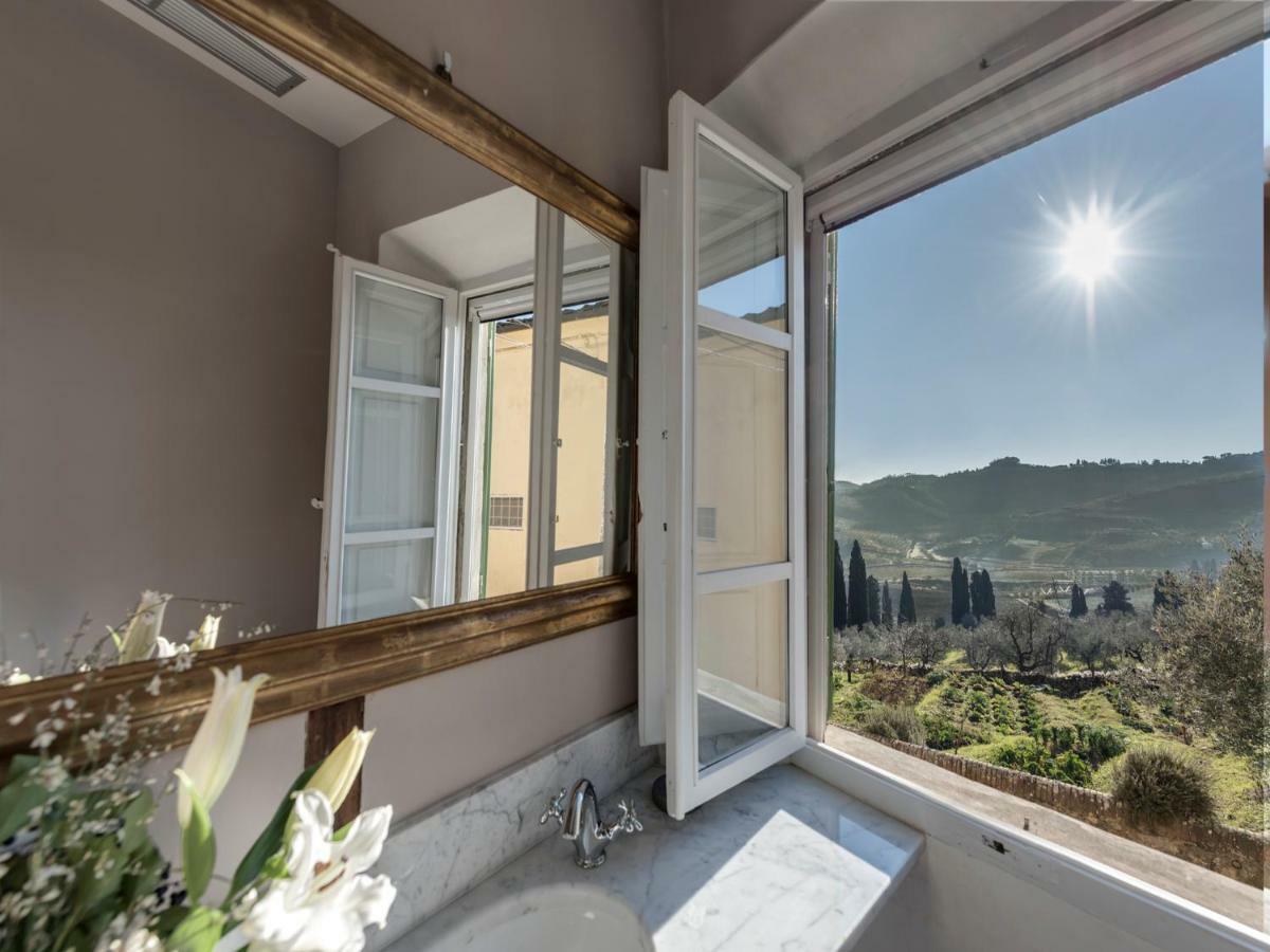 Tenuta Di Capezzana Acomodação com café da manhã Seano Exterior foto